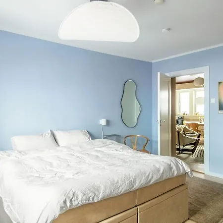 Apartament Delightful 3-room In Toyen