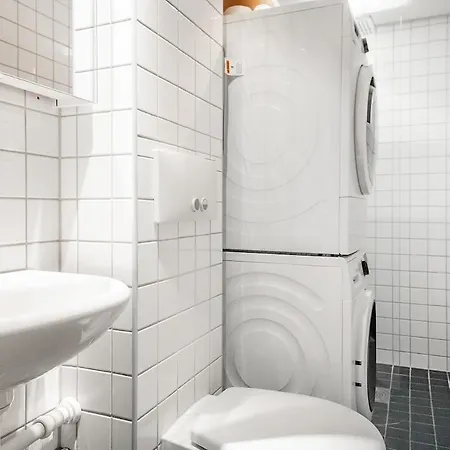 Delightful 3-room In Toyen Oslo
